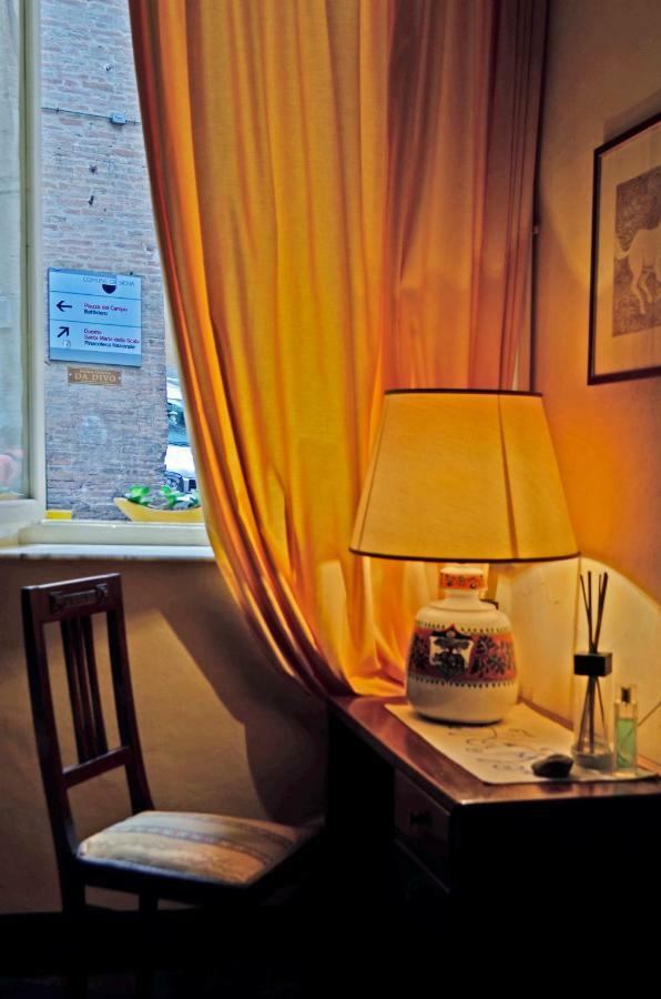 シエーナCasa Di Luliアパートメント エクステリア 写真