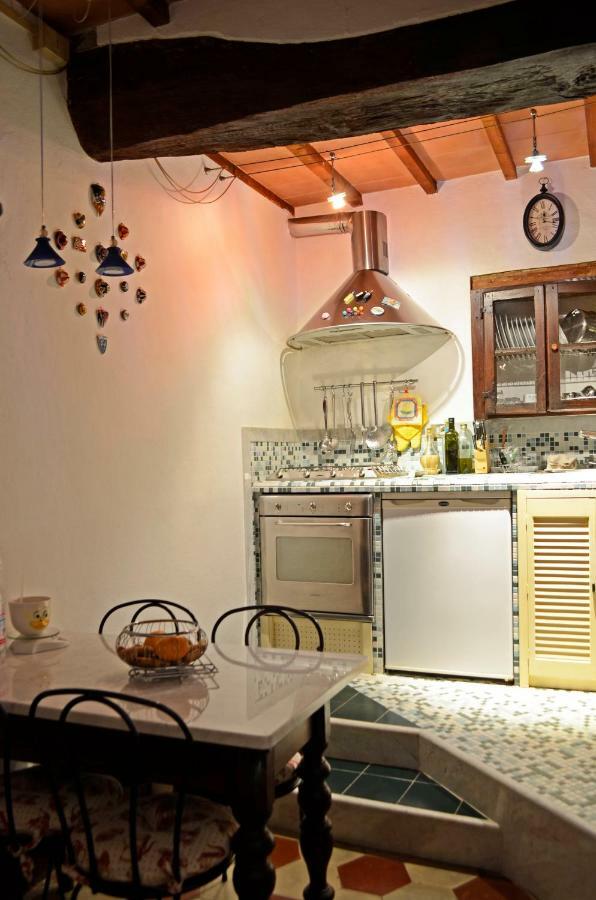 シエーナCasa Di Luliアパートメント エクステリア 写真